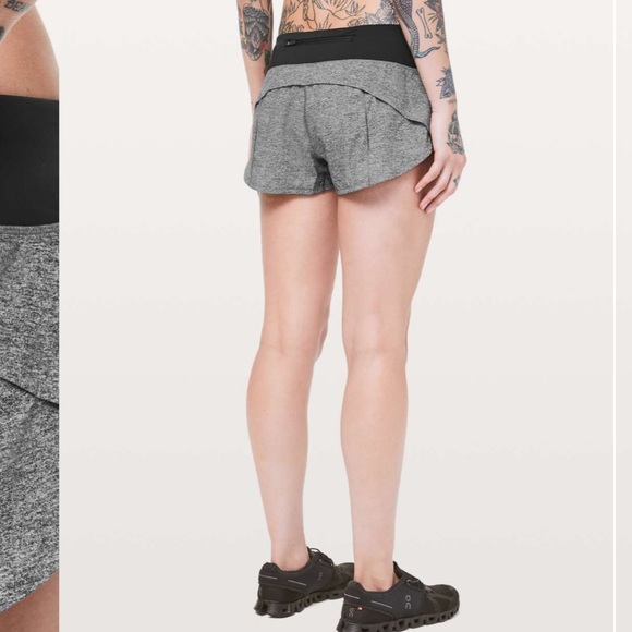 Lululemon Speed Up Short size 6 with a 2.5" inseam Heather Lux Multi Black - Picture 12 of 12
